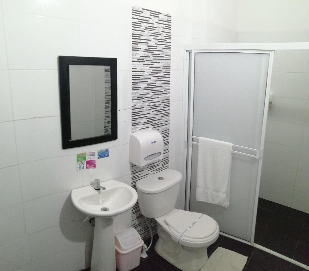 Hotel San Adolfo Carepa Buitenkant foto